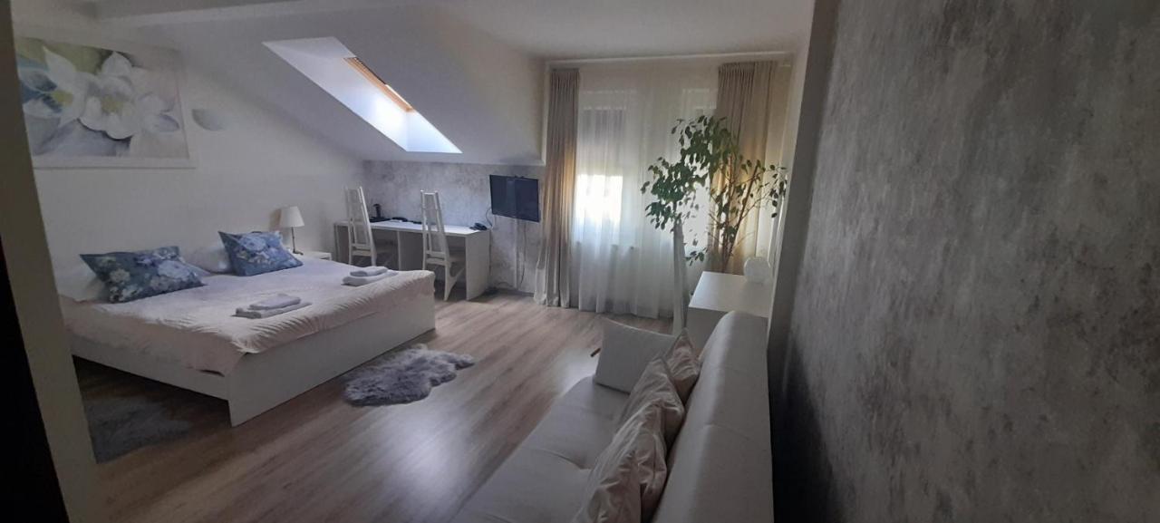 Hotel Bartnik Pszczółki 外观 照片