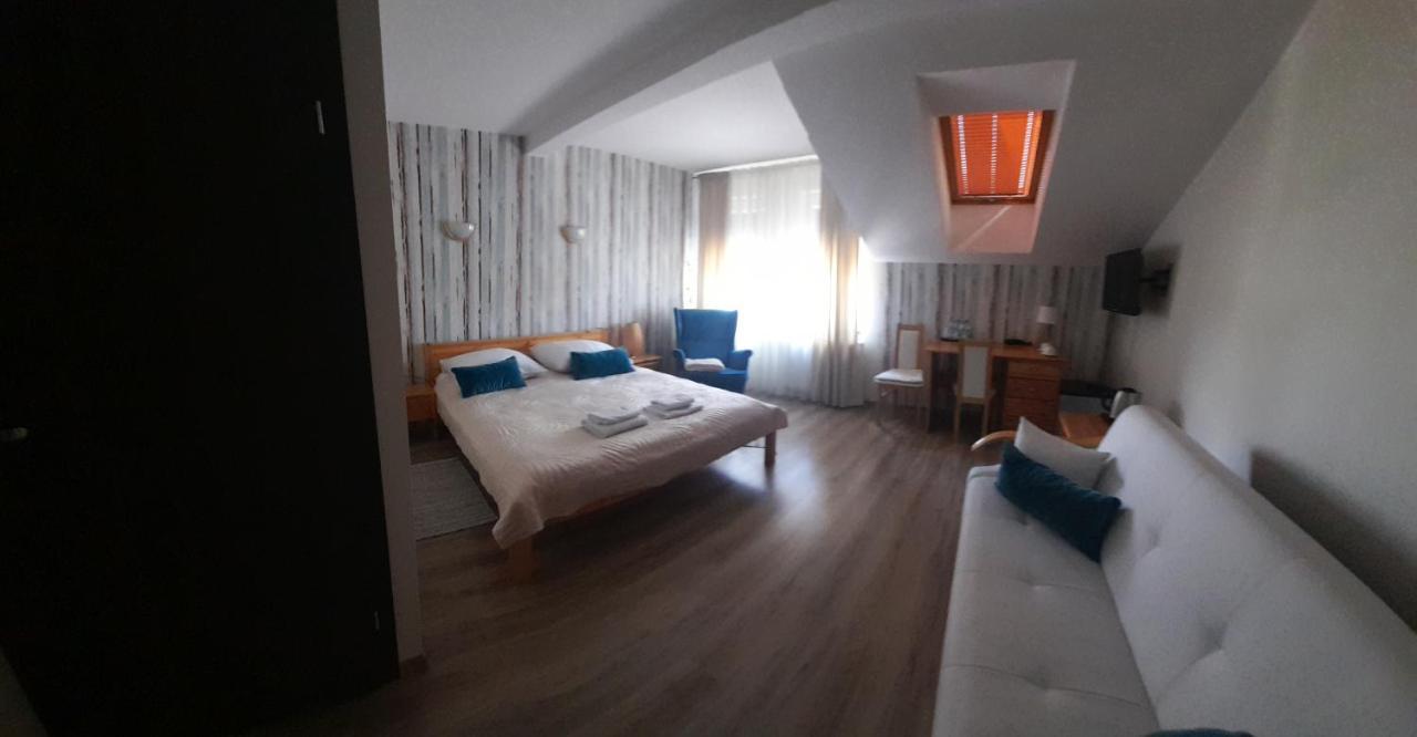 Hotel Bartnik Pszczółki 外观 照片